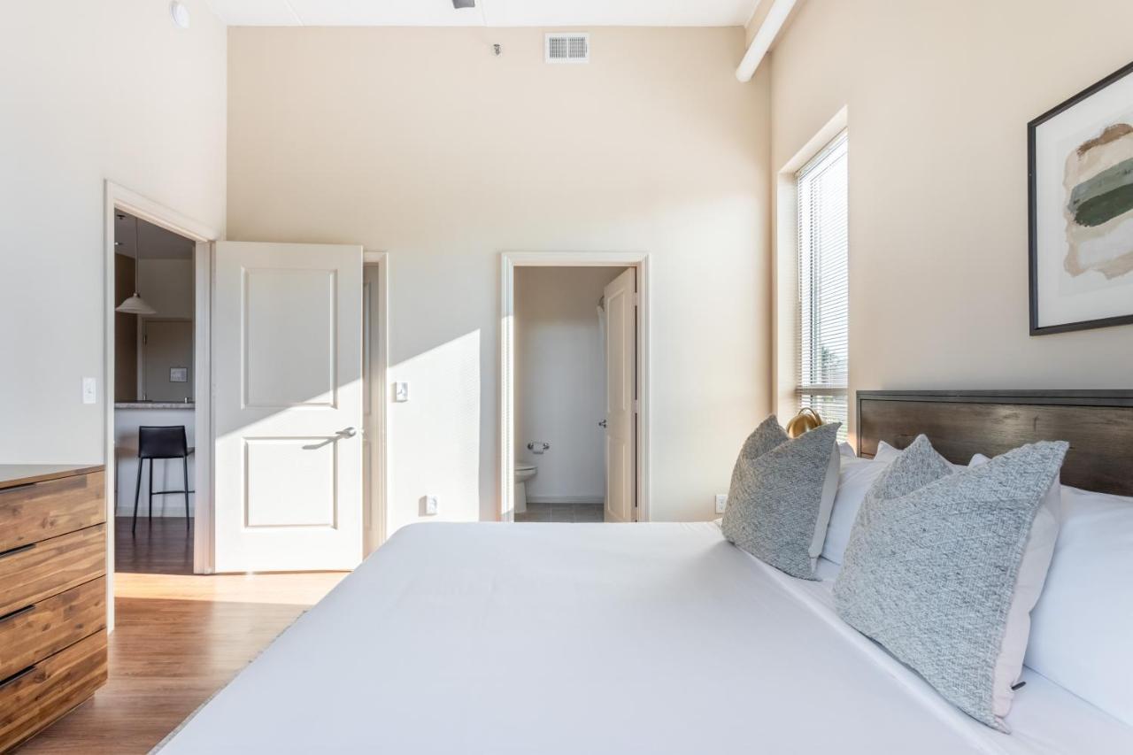 Mint House - Downtown 4* Greenville