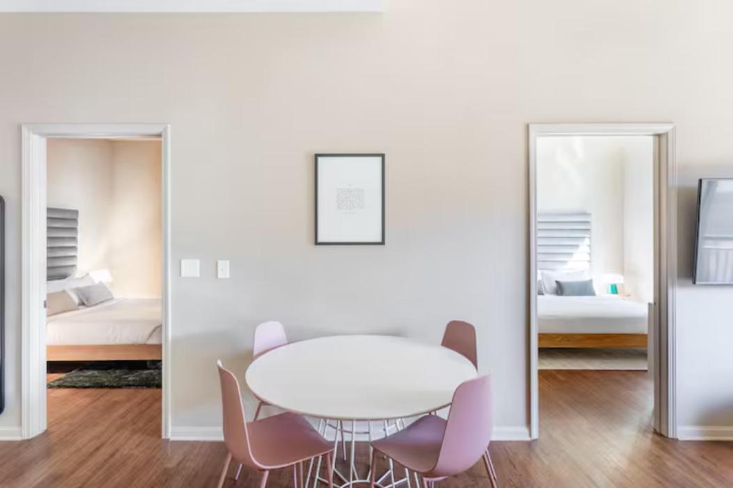 Mint House - Downtown 4* Greenville