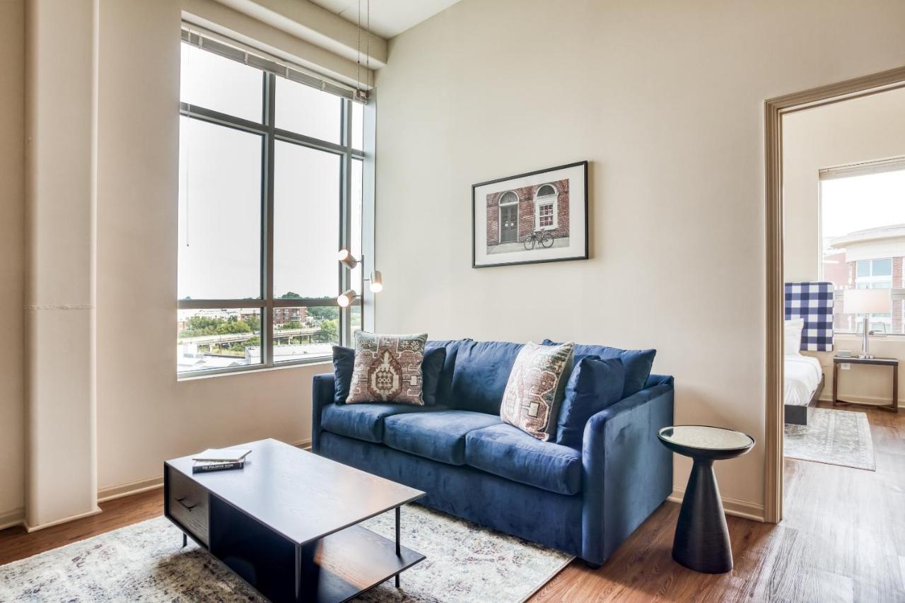 Mint House - Downtown Aparthotel 4*