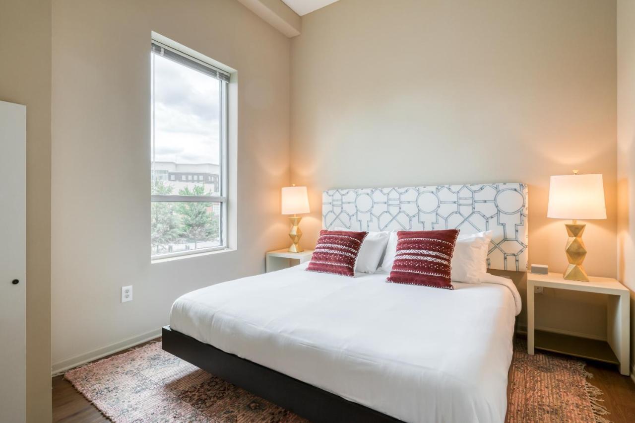 Mint House - Downtown 4* Greenville